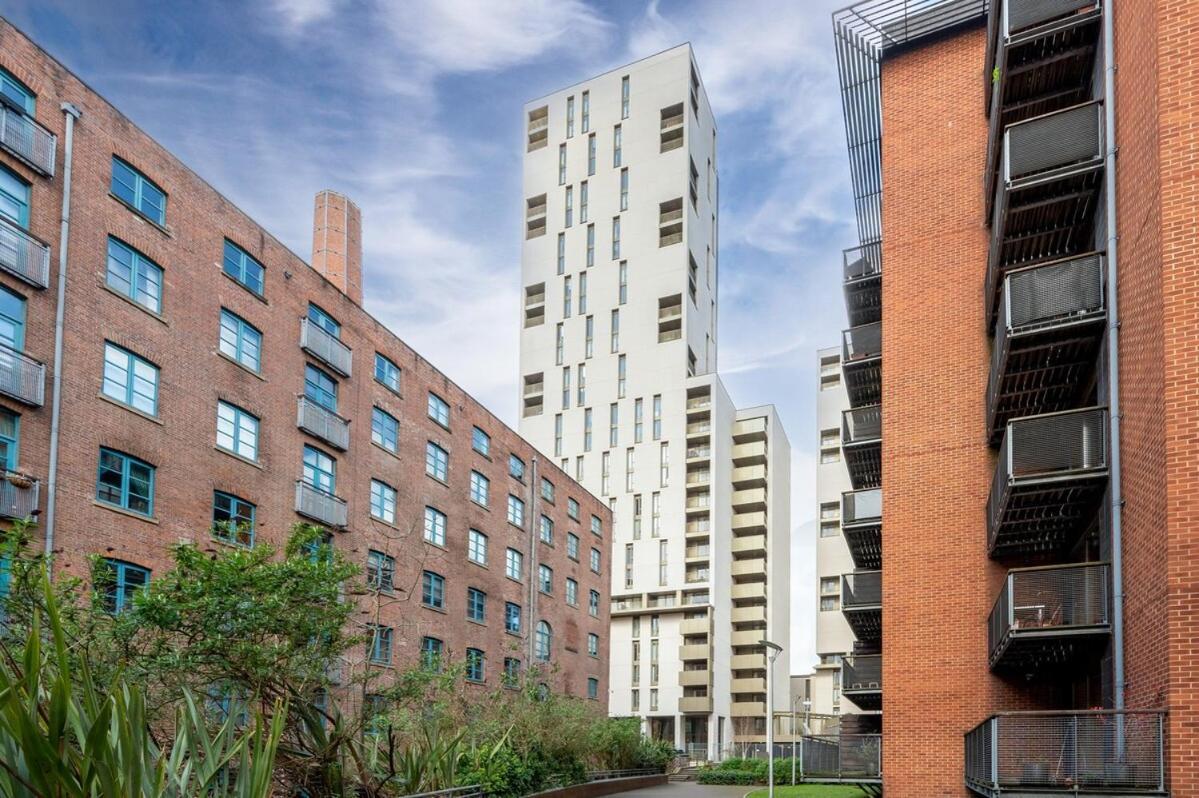 One Cambridge Residence By Coqoon Manchester Esterno foto
